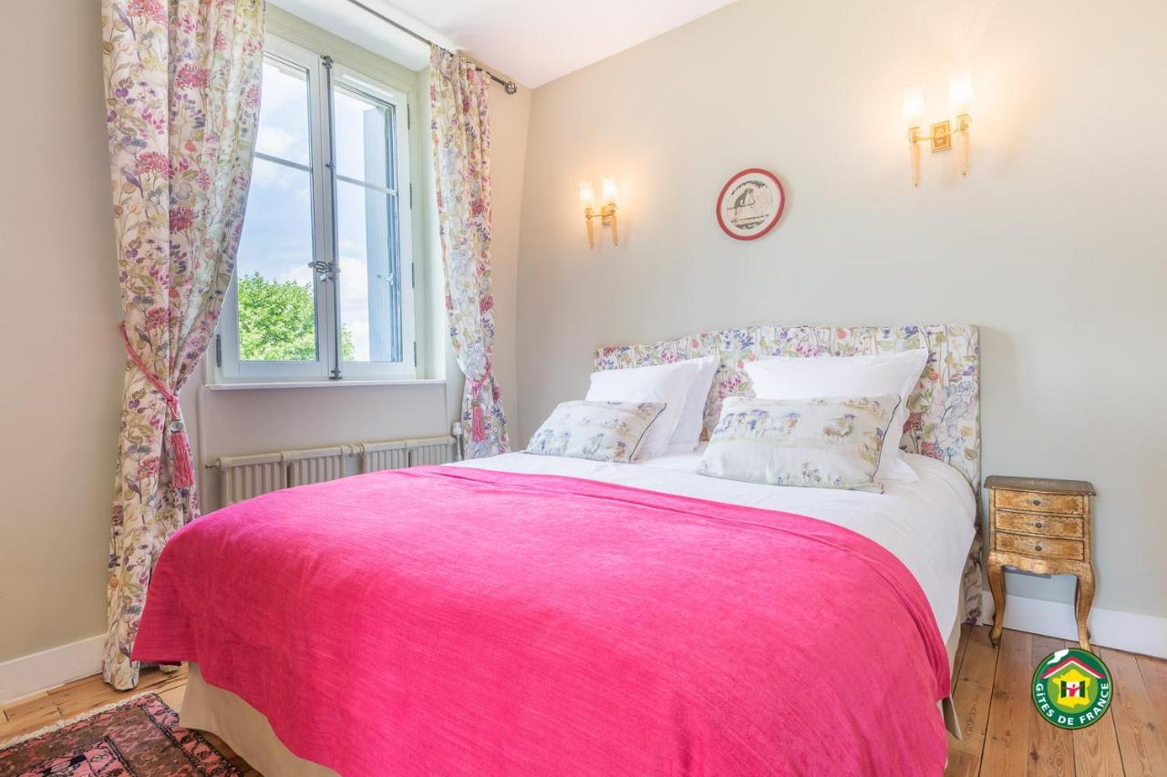Chateau Le Quesnoy Chevrieres  Eksteriør billede