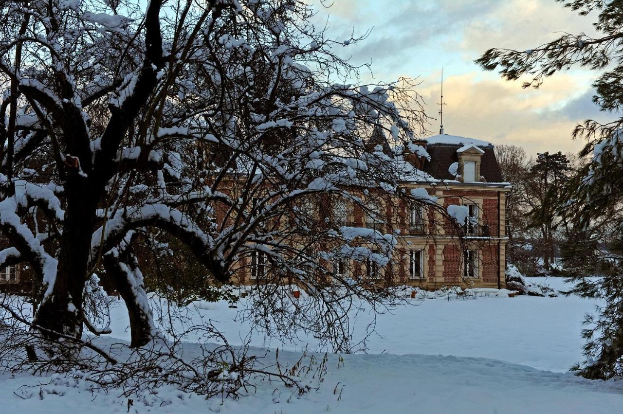 Chateau Le Quesnoy Chevrieres  Eksteriør billede