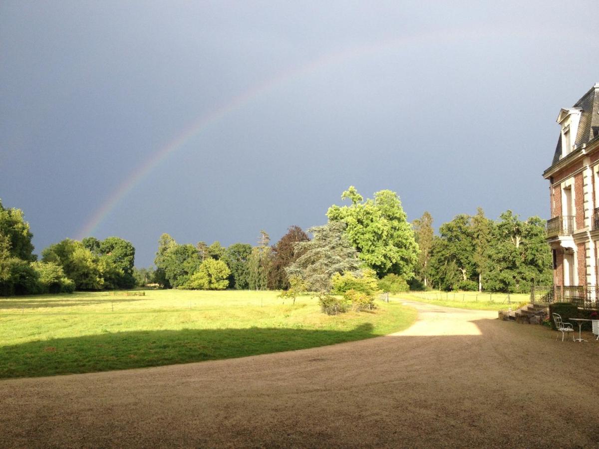 Chateau Le Quesnoy Chevrieres  Eksteriør billede